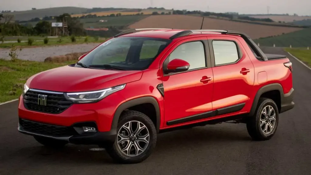 fiat strada no leilão